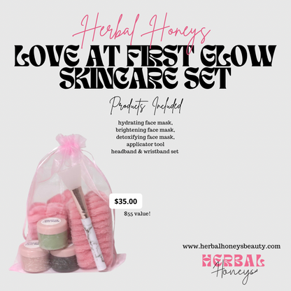 Love At First Glow Skincare Set